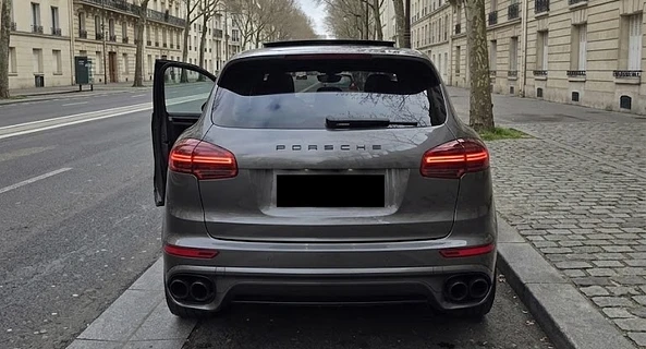 location-PORSCHE-Limeil-Brévannes-roadstr