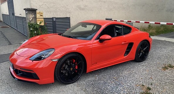 location-PORSCHE-Bonneville-roadstr