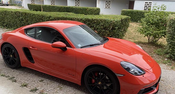 location-PORSCHE-Bonneville-roadstr