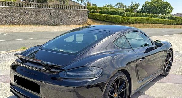 location-PORSCHE-Gauriaguet-roadstr
