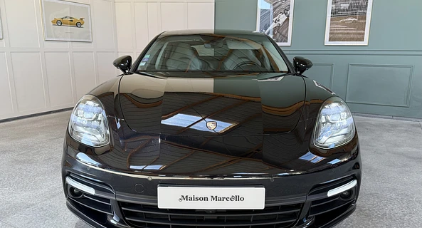 location-PORSCHE-Saint-Alban-roadstr