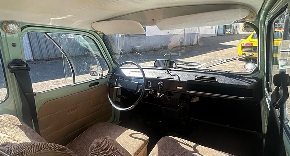 location-RENAULT-Brech-roadstr