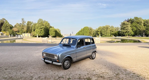 location-RENAULT-Colombes-roadstr