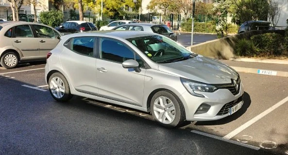 location-RENAULT-Montpellier-roadstr