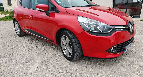 location-RENAULT-Agen-roadstr