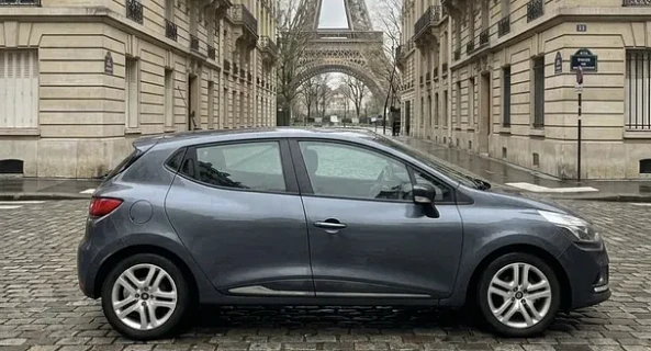 location-RENAULT-Cachan-roadstr