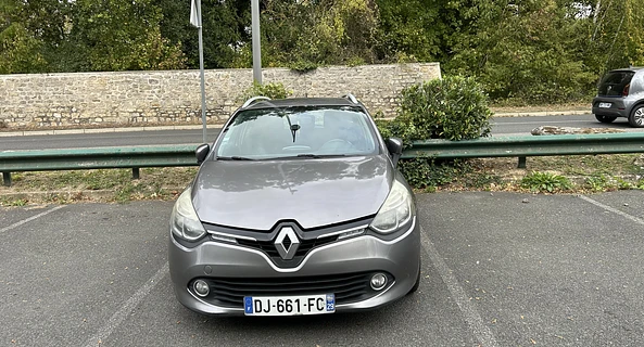 location-RENAULT-Osny-roadstr