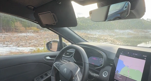 location-RENAULT-Porto-Vecchio-roadstr
