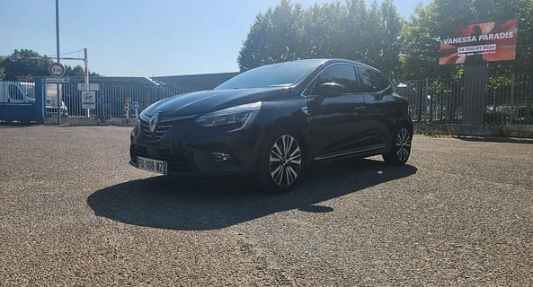 location-RENAULT-Carpentras-roadstr