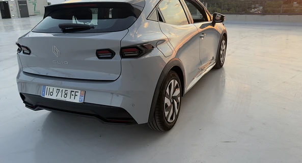 location-RENAULT-Toulouse-roadstr