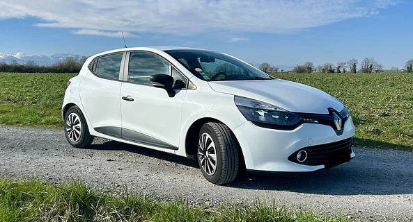 location-RENAULT-Pau-roadstr