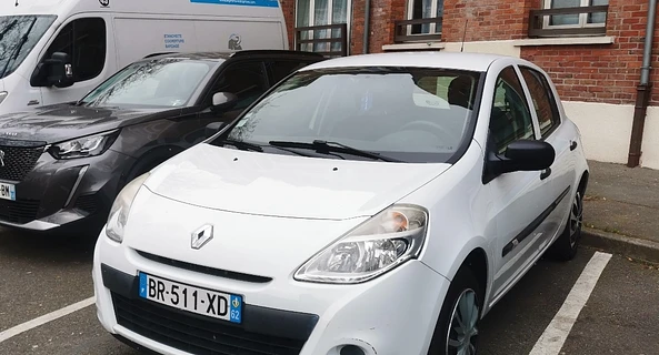 location-RENAULT-Lille-roadstr
