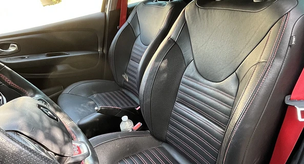 location-RENAULT-Montpellier-roadstr