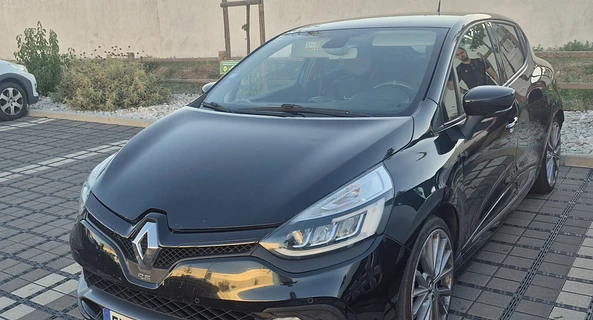 location-RENAULT-Montpellier-roadstr