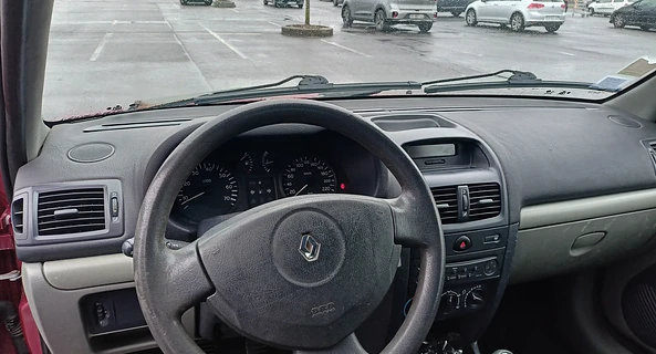 location-RENAULT-Villeparisis-roadstr