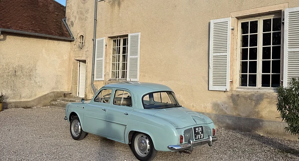 location-RENAULT-Saint-Cloud-roadstr