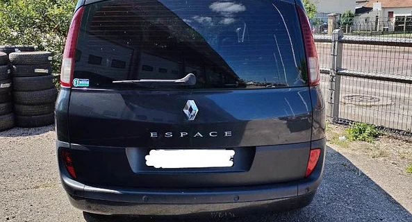 location-RENAULT-Lys-Haut-Layon-roadstr