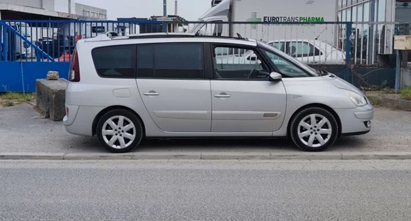 location-RENAULT-Roissy-en-Brie-roadstr