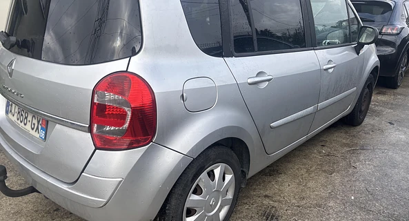 location-RENAULT-Bordeaux-roadstr