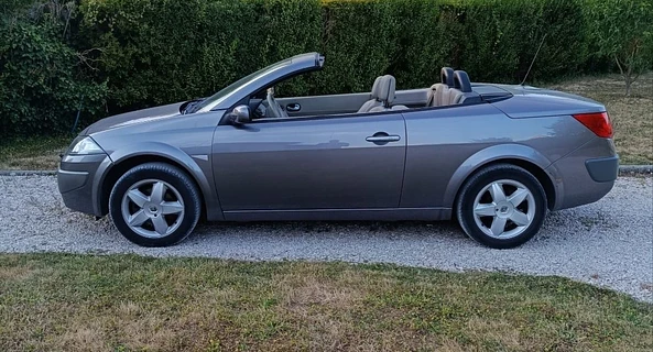 location-RENAULT-Barberey-Saint-Sulpice-roadstr