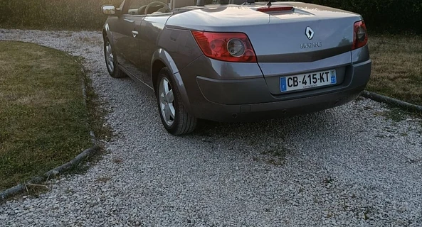 location-RENAULT-Barberey-Saint-Sulpice-roadstr