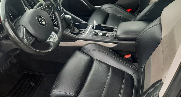 location-BMW-Aurseulles-roadstr