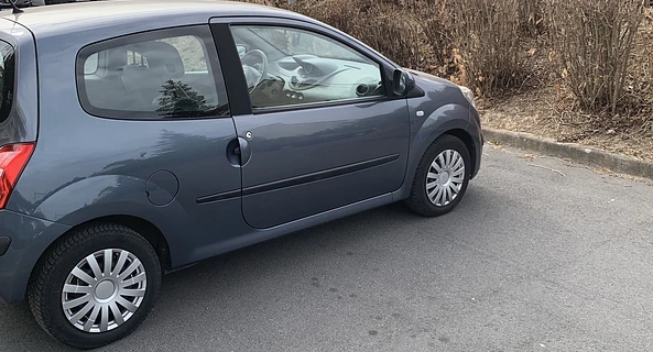 location-RENAULT-Paray-Vieille-Poste-roadstr