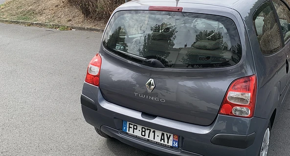 location-RENAULT-Paray-Vieille-Poste-roadstr
