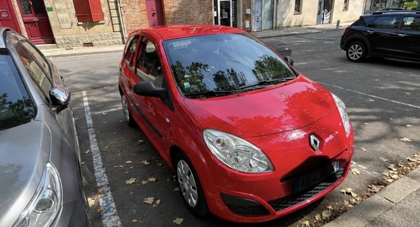 location-RENAULT-Lavaur-roadstr