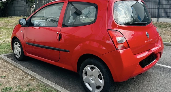 location-RENAULT-Muret-roadstr