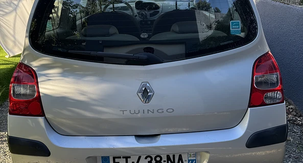 location-RENAULT-Nantes-roadstr