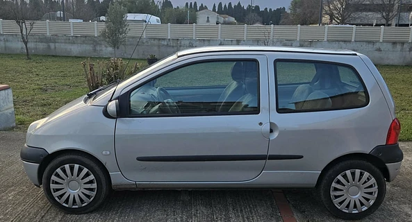 location-RENAULT-Ortaffa-roadstr