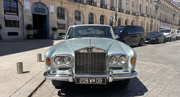 location-ROLLS ROYCE-Paris-roadstr