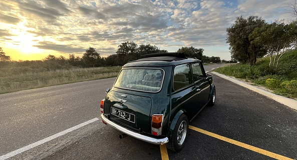 location-ROVER-Saint-Quentin-la-Poterie-roadstr