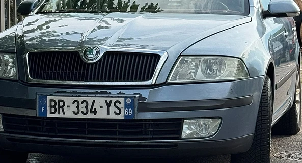 location-SKODA-Lyon-roadstr