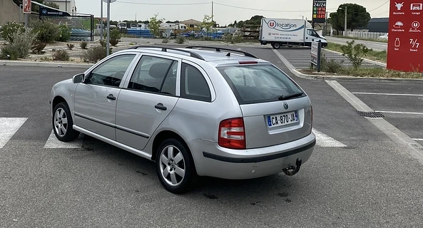 location-SKODA-Narbonne-roadstr