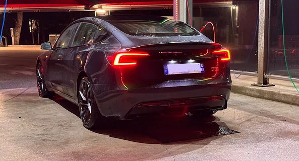 location-TESLA-Onet-le-Château-roadstr