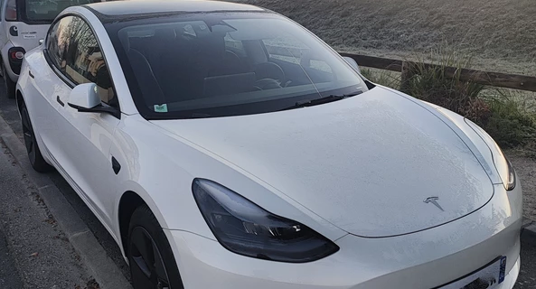 location-TESLA-Villenave-d'Ornon-roadstr