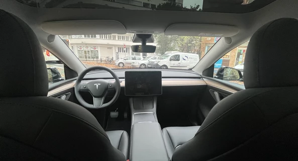 location-TESLA-Toulouse-roadstr