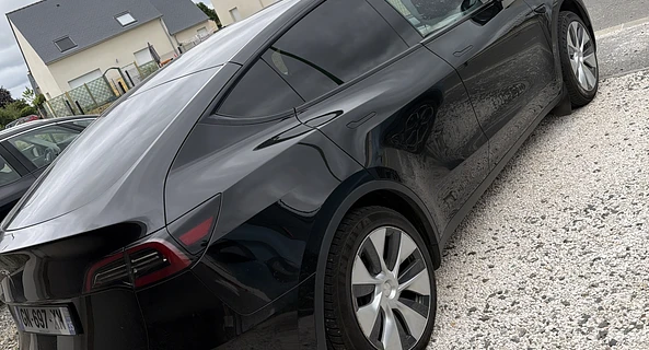 location-TESLA-Feins-roadstr