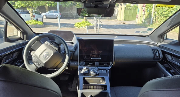 location-TOYOTA-Houilles-roadstr