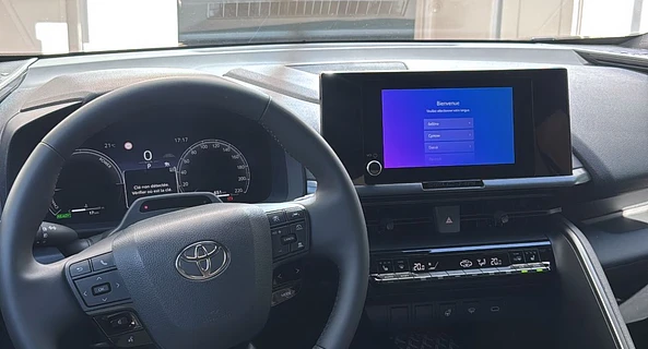 location-TOYOTA-Paris-roadstr