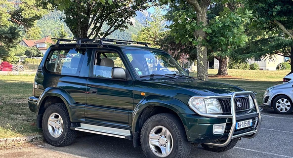 location-TOYOTA-Contamine-sur-Arve-roadstr