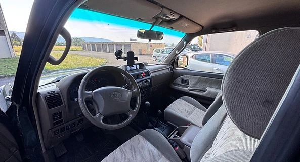 location-TOYOTA-Contamine-sur-Arve-roadstr