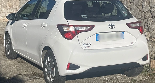 location-TOYOTA-Cannes-roadstr