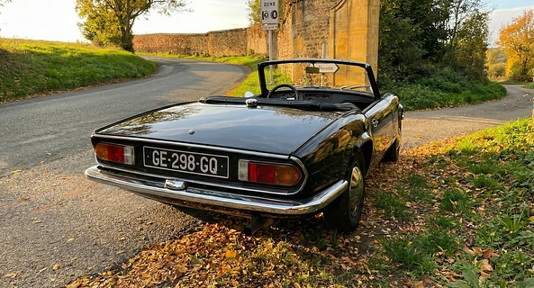 location-TRIUMPH-Éveux-roadstr