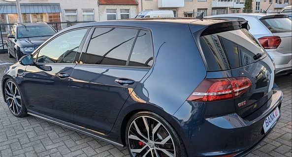location-VOLKSWAGEN-Marseille-roadstr