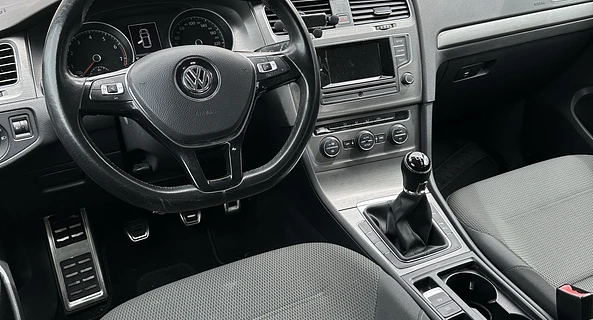 location-VOLKSWAGEN-Limoges-roadstr