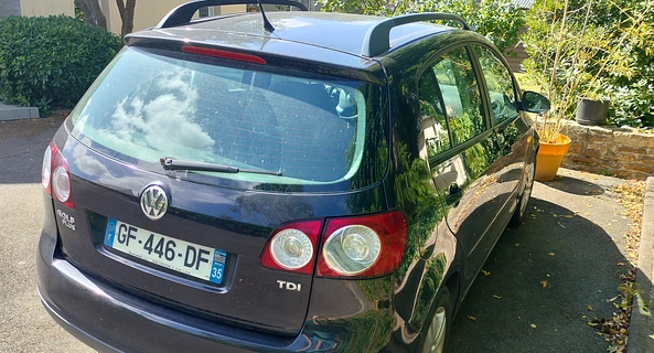 location-VOLKSWAGEN-Chevaigné-roadstr
