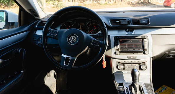 location-VOLKSWAGEN-Grans-roadstr
